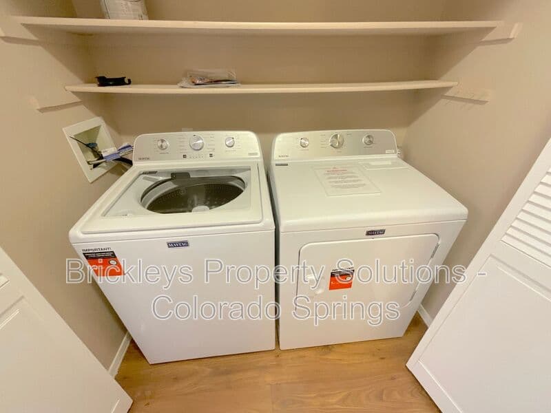 Colorado Springs House: 6160 Jaffee Ct