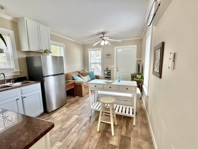 Freeport House: 161 Caswell Branch Road