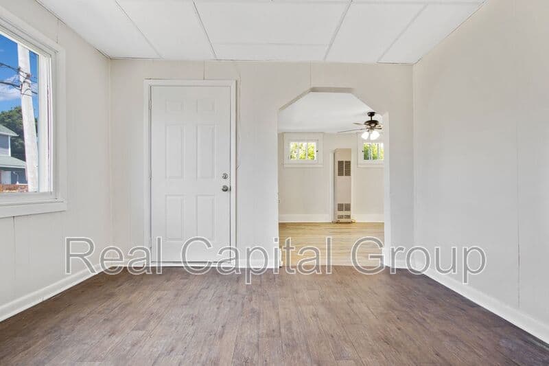 Buffalo Condo: 313 Fenton St