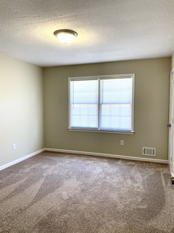 Watkinsville House: 1040 Carol Drive