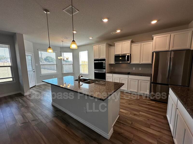 Waco House: 10701 Chesson Flats Dr