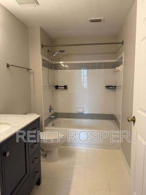Orlando Condo: 3384 Corona Village Way