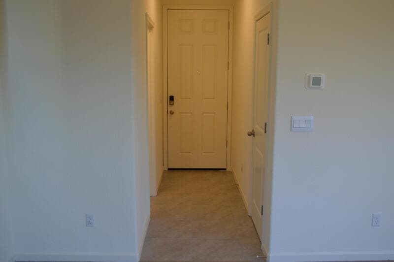 Merced House: 263 Shafer Avenue