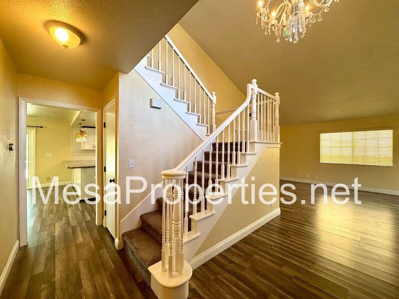 Victorville House: 12820 Santa Anita Trail