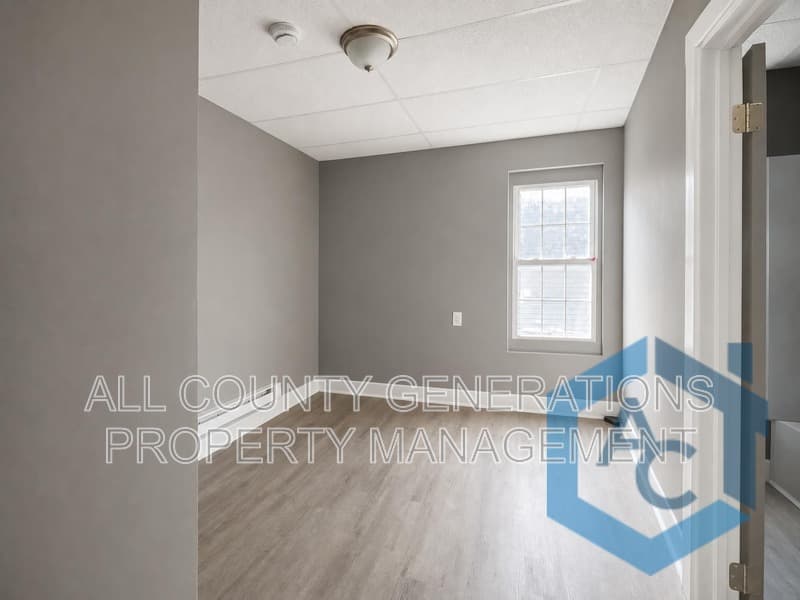 Lorain Condo: 2117 E 29th St