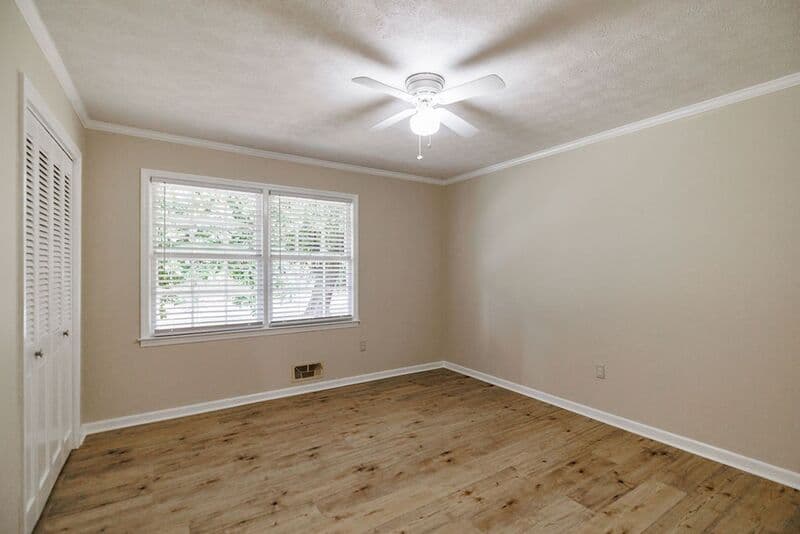 Watkinsville House: 1110 Maple Cir