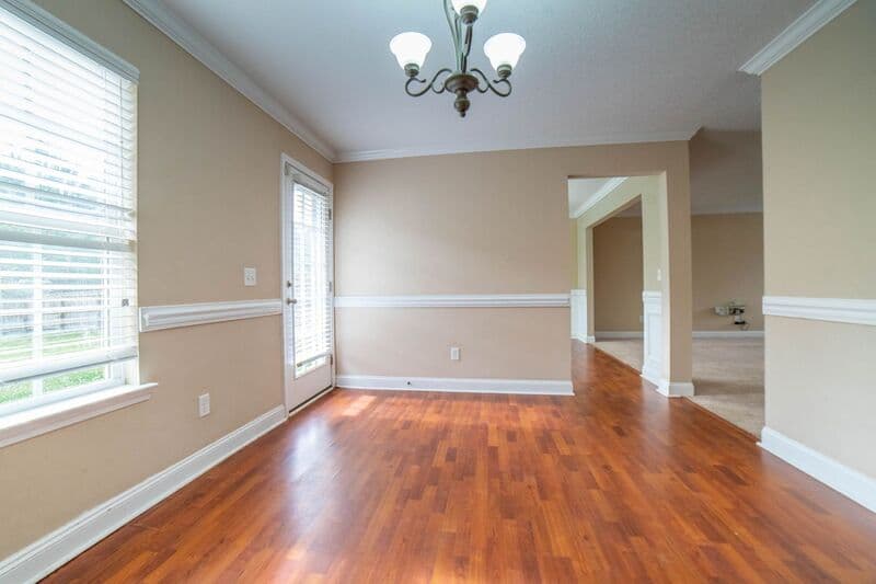 Hinesville House: 211 Augusta Way