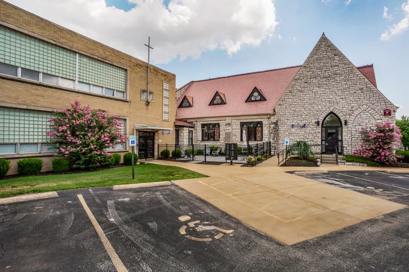 St. Louis Condo: 4301 Olive St