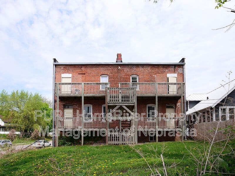 Omaha Condo: 2967 Harris Street