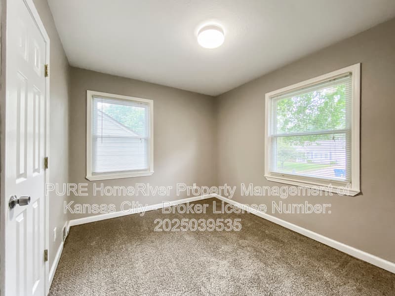 Prairie Village House: 7669 Rainbow Dr