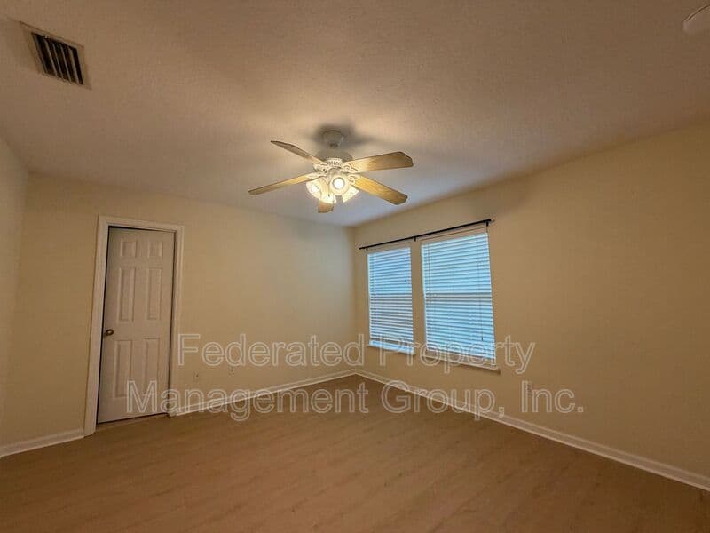 ST AUGUSTINE House: 3125 EAST BANISTER RD.
