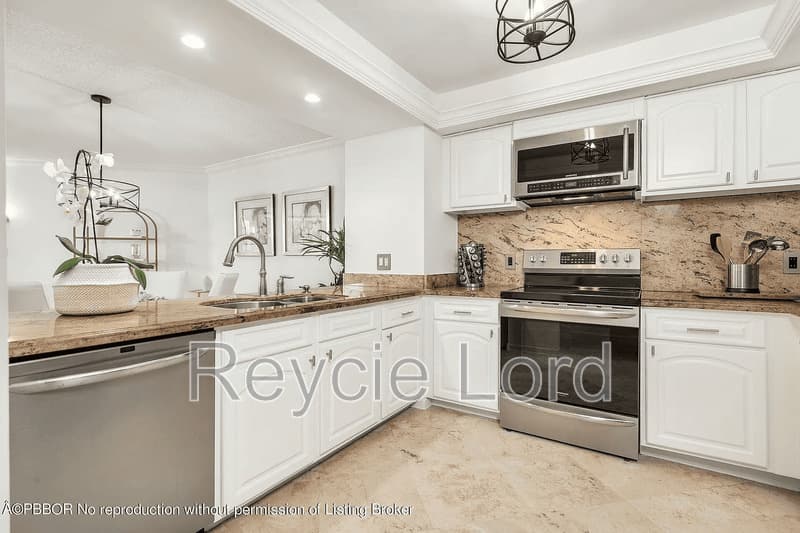 West Palm Beach Condo: 3701 S Flagler Dr