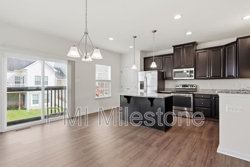 Falling Waters Townhome: 72 Norwood Dr