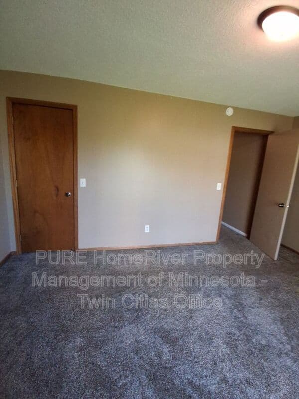 Rosemount Townhome: 3378 Upper 149th St W
