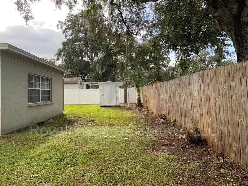 Lakeland House: 1644 Tangerine Street