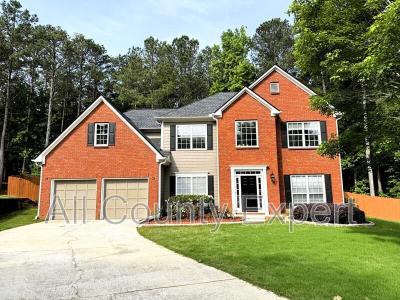 Lawrenceville House: 1794 Taylor Oaks Drive