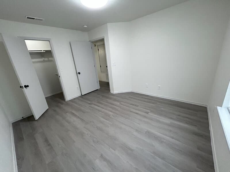 Springdale Condo: 329 Berry Street