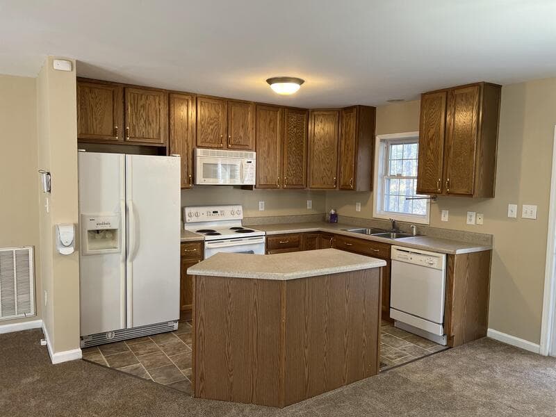 Colonial Beach House: 21 Fort King