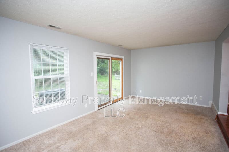 Marlton Townhome: 38 Dorchester Cir