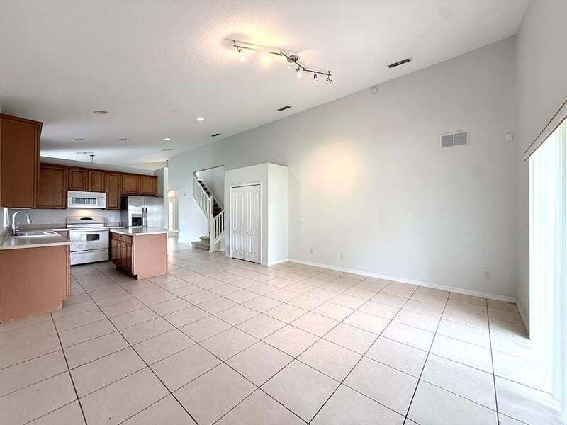 Kissimmee House: 4369 Spring Blossom Drive