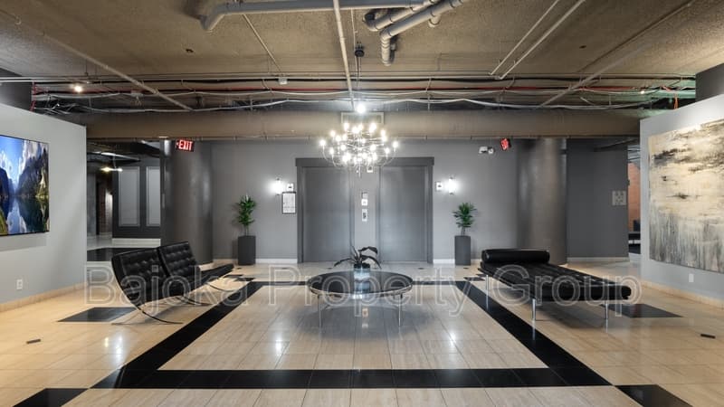 Detroit Condo: 6533 East Jefferson Avenue - 224