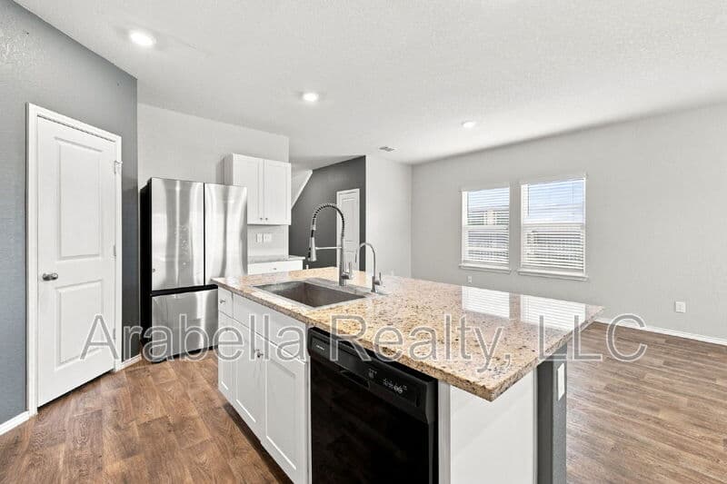 San Antonio House: 3430 Angus Creek