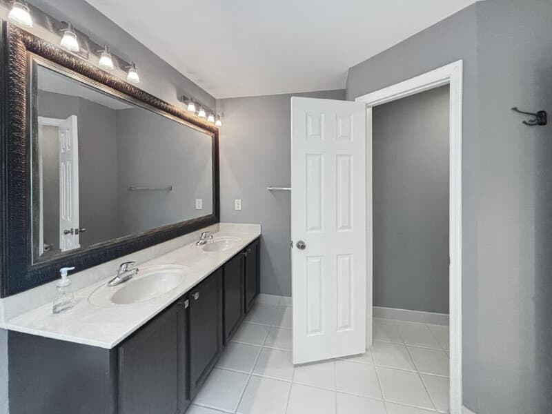 West Palm Beach House: 4528 Thornwood Circle