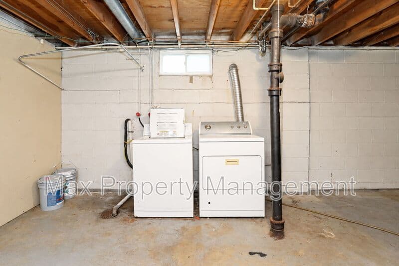 Des Moines House: 3426 SW 8th Street