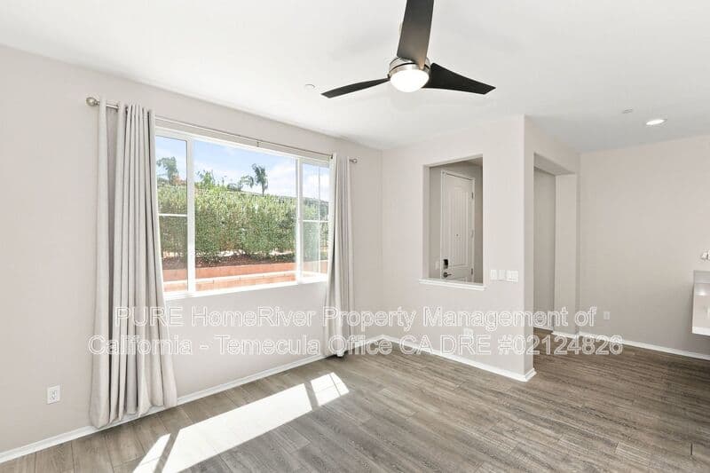 Temecula House: 45576 Calle Luna