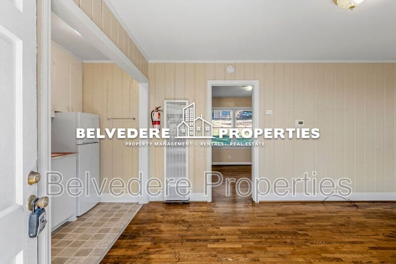 Greensboro Condo: 215 McIver St.