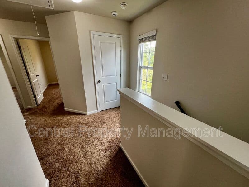 Greer House: 43 Moorlyn Lane