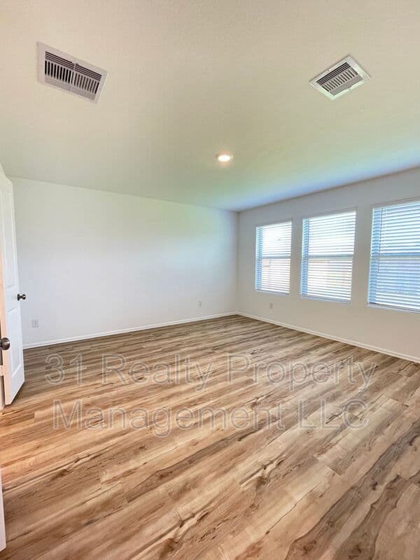 Richmond House: 3219 Aster Meadow Way