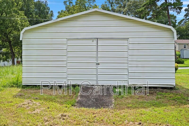 Charlotte House: 2117 Wilson Ave