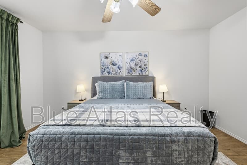 Arlington House: 1081 Enfilar Lane