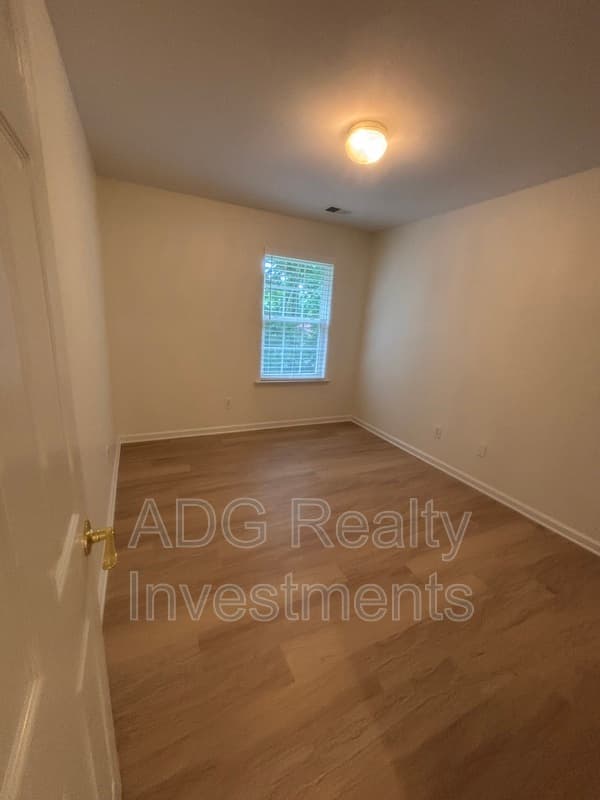 Charlotte Townhome: 2128 Whispering Way