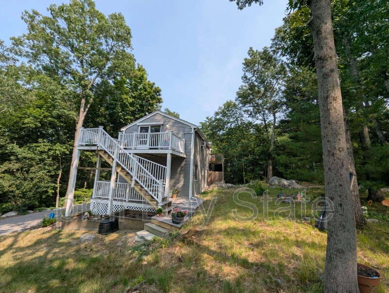 Hyde Park Condo: 3 Weston St