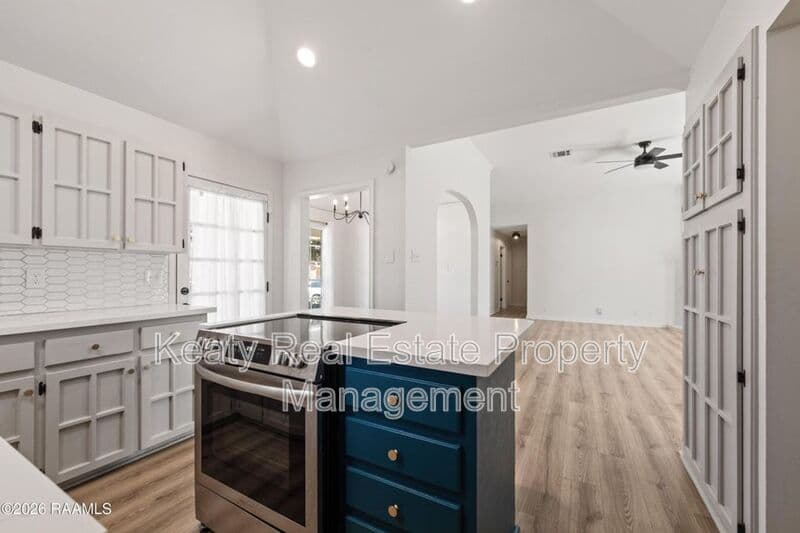 Youngsville House: 313 Wallingsford Cir