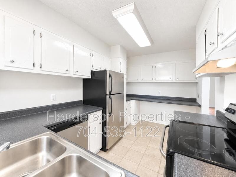 Charlotte Condo: 2632 Park Road