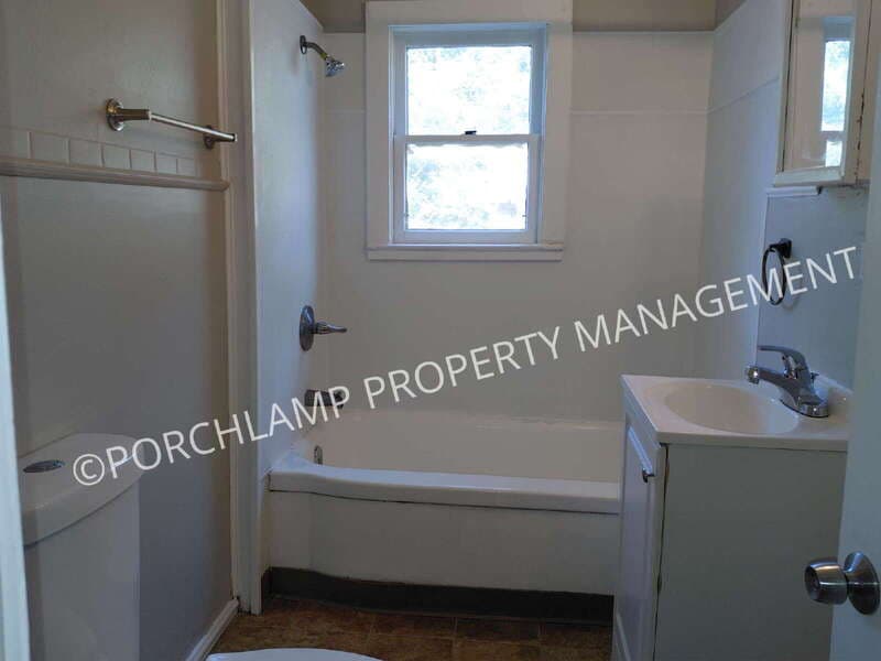 Muskegon Condo: 319 East Forest Avenue