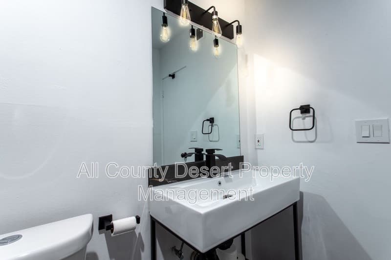 Palm Desert Condo: 46075 Ocotillo Drive