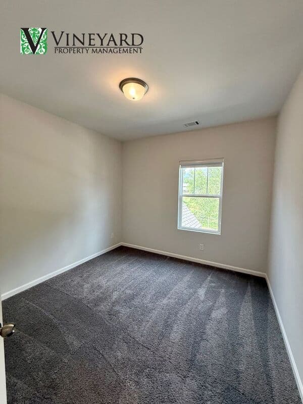 Holly Springs House: 265 Birchwood Row