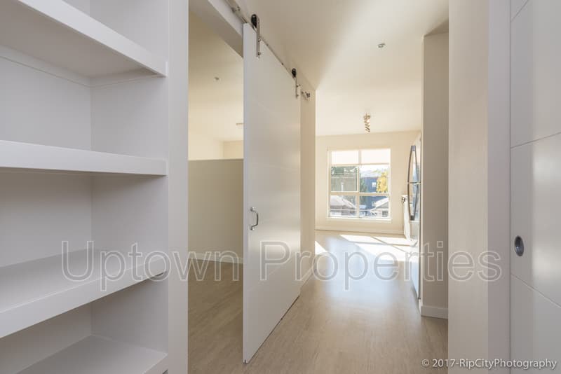 Portland House: 5885 SW Macadam Avenue