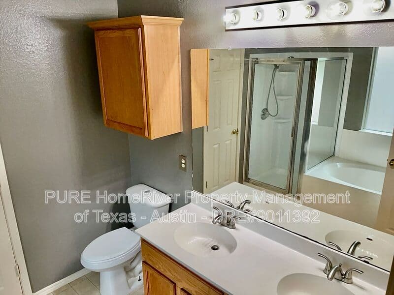 Round Rock House: 3590 Rock Shelf Ln.