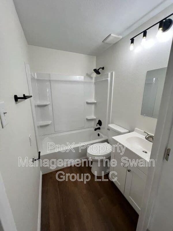 Bartow House: 1150 Richland Rd