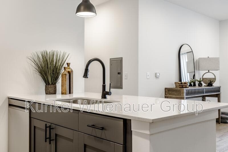 Glen Carbon Condo: 94 Magnolia Drive