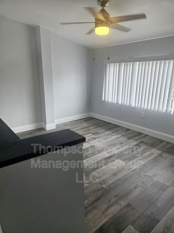 Tampa Condo: 1254 E 113th Ave