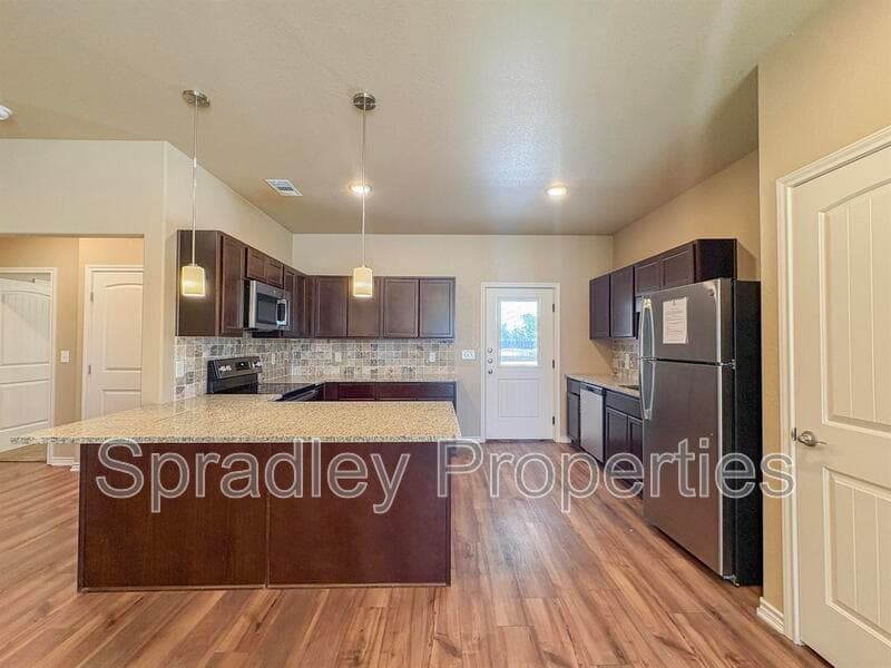 Belton Condo: 1072B Hibiscus Dr