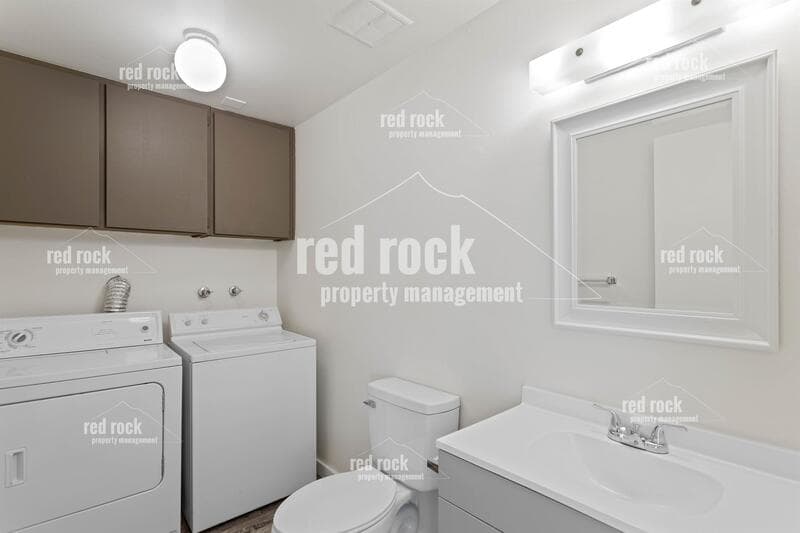 Spokane Valley Condo: 2724 North Perrine Court - 1