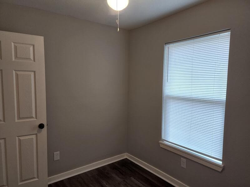 Richmond House: 1508 Carver Avenue