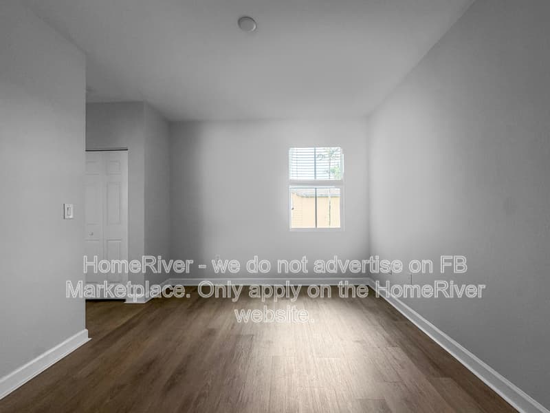 Homestead Townhome: 230 SE 29th Ave